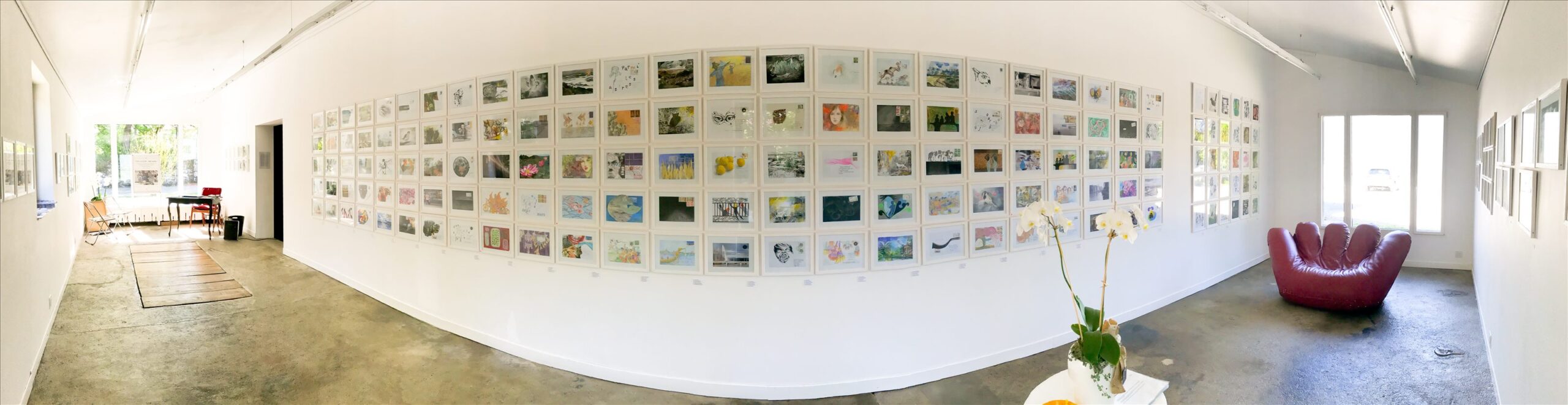 La première salle de la galerie, panorama